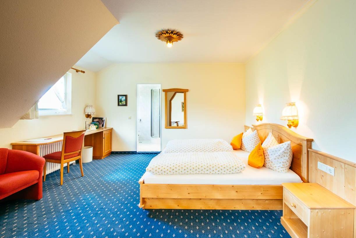 Waldhotel Fehrenbach ฮินเทอร์ซาร์เทน ภายนอก รูปภาพ